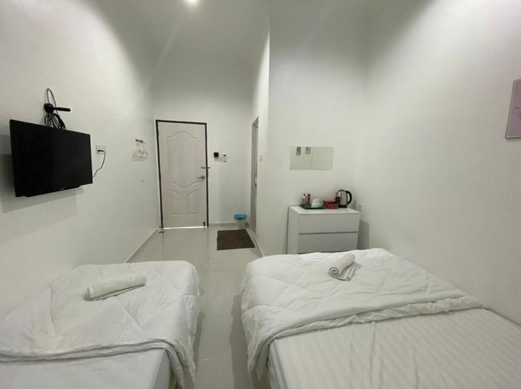 Dsinggahpcb Guest House โกตาบารู ภายนอก รูปภาพ