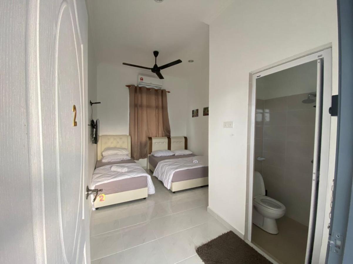 Dsinggahpcb Guest House โกตาบารู ภายนอก รูปภาพ